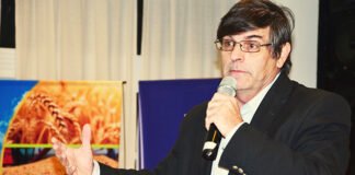 Gira de charlas del Lic. Carlos Seggiaro