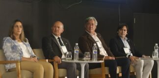 Los DEX «provocaron un retraso social, tecnológico y productivo»