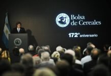 Milei anunció baja de retenciones al trigo y la cebada