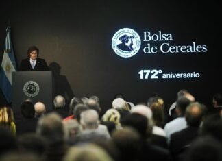 Milei anunció baja de retenciones al trigo y la cebada